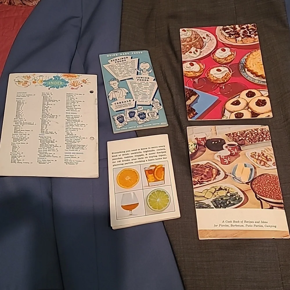 Betty Crocker recipe booklet